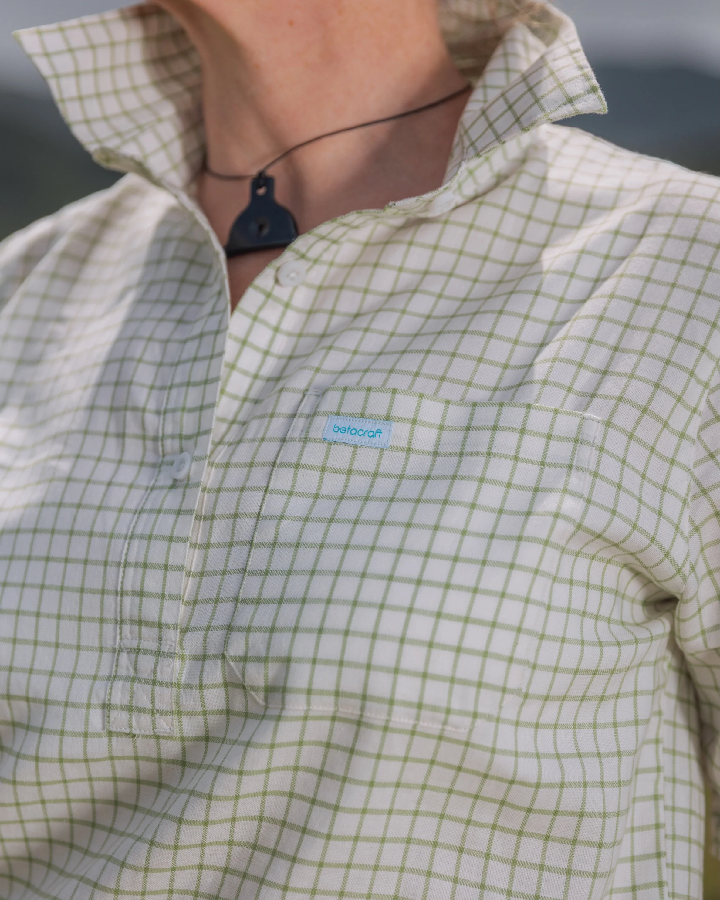 Horizon Shirt Womens Cream Sage - Image 3